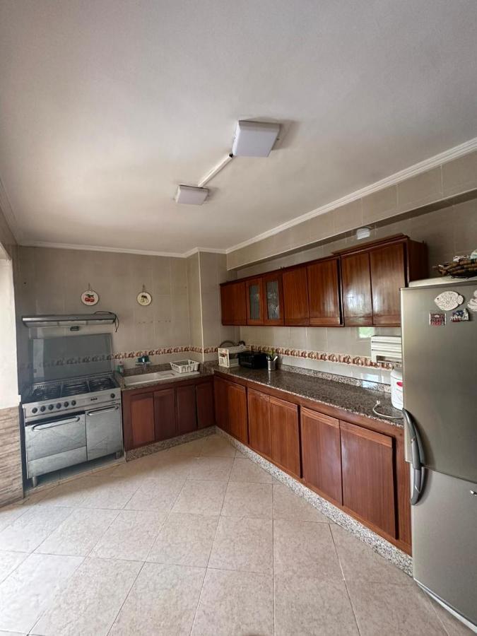 Vaste Appartement Au Centre De Tétouan Exterior foto